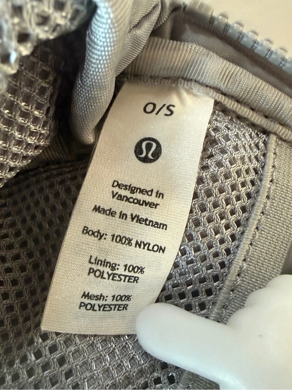 Lululemon-  Everywhere Belt Bag - 1L Grey Sage LU9AX2S